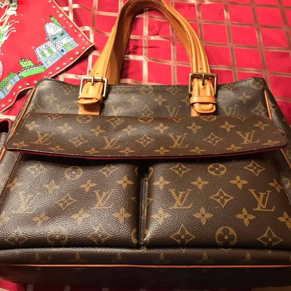 Louis Viutton multiplicity bag